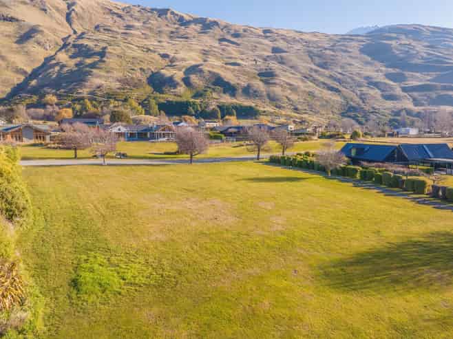 14 Elderberry Crescent, Wanaka