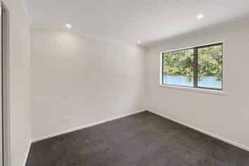 Manawatu / Whanganui - Address withheld