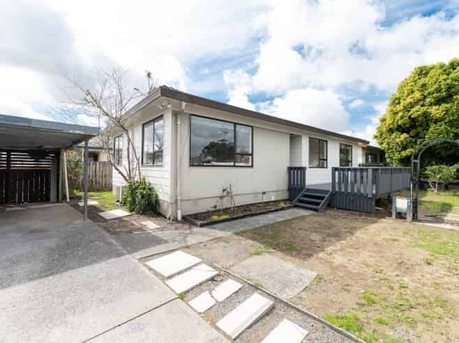 1/217 Waitemata Drive, Ranui