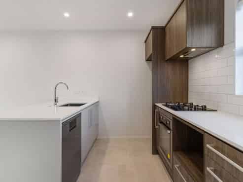46 Brookview Drive, Flat Bush