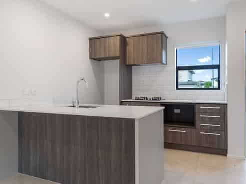 46 Brookview Drive, Flat Bush