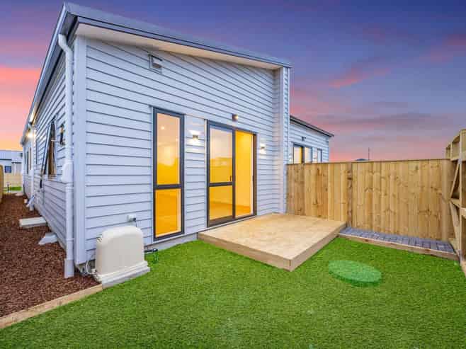 6 Ihi Place, Drury