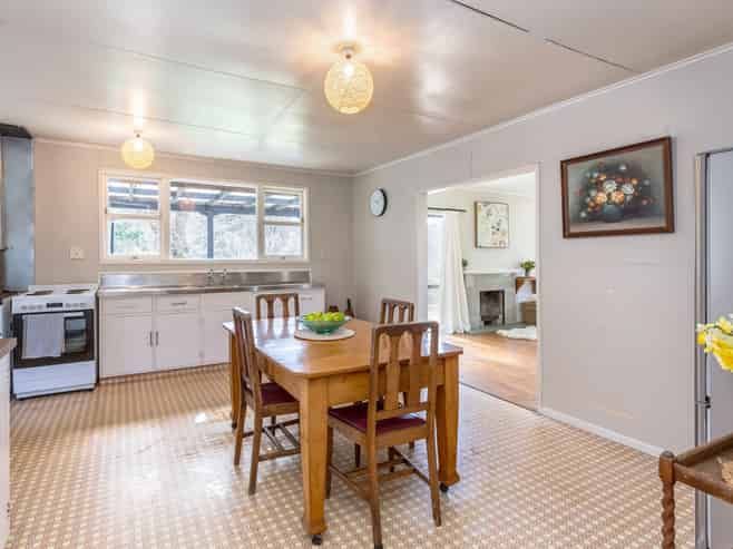 1543A Annedale Road, Tinui