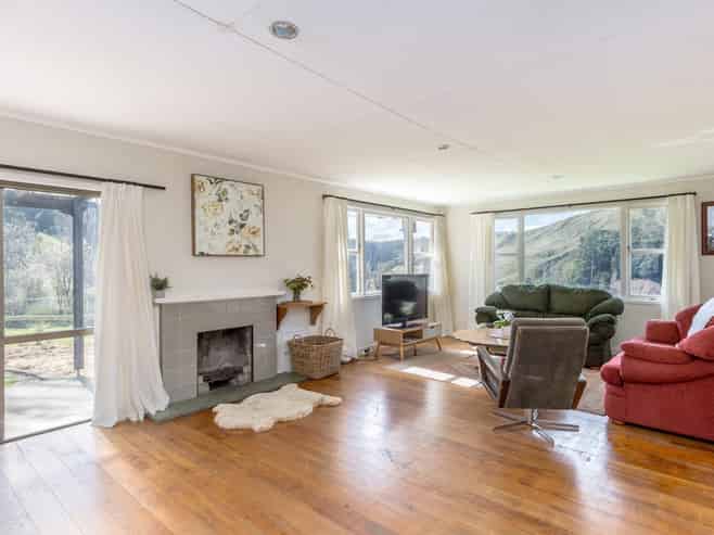 1543A Annedale Road, Tinui