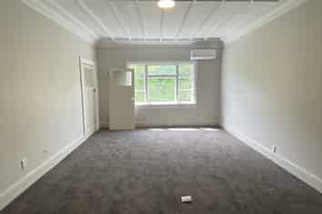 2/47 Cumnor Terrace, Woolston