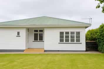 2/47 Cumnor Terrace, Woolston