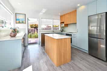 8A Ashdown Place, Pahurehure