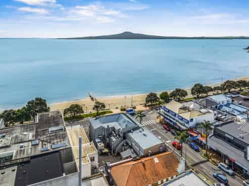 St Heliers Trophy Investment