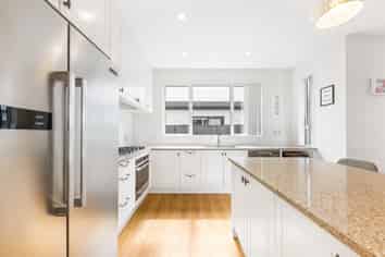 13 Bomber Lane, Whenuapai