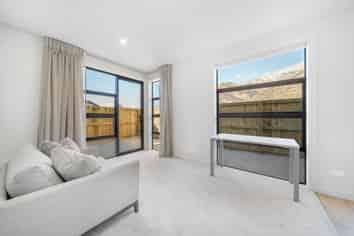 A/29 Alps View Place, Lake Hayes Estate