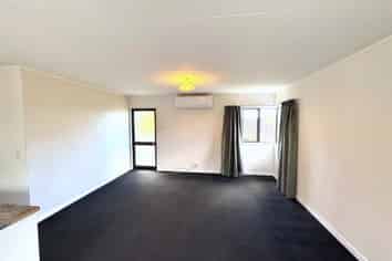 52 Pembroke Street, Westown