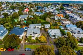 Mt Albert Invest or Develop
