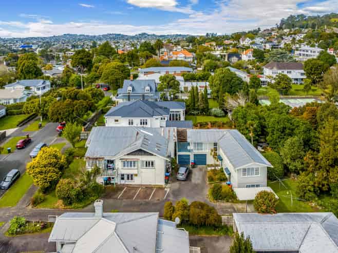 Mt Albert Invest or Develop