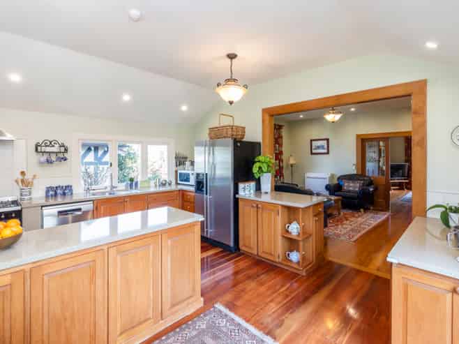 39 Holly Road, Merivale