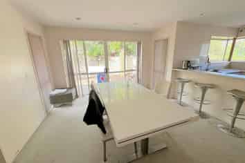 3 Cardigan Bay Place, Addington