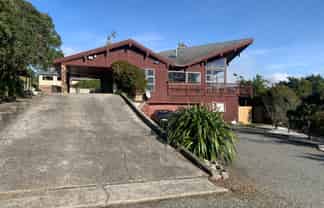 7 Mayfair Place, Tawa