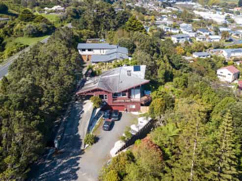 7 Mayfair Place, Tawa