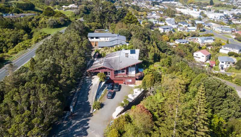 7 Mayfair Place, Tawa