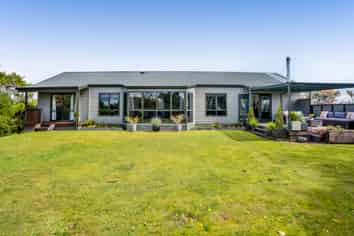 43 Lincoln East Road, Inglewood
