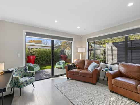 6B and 6C Te Whiti Grove, Waterloo