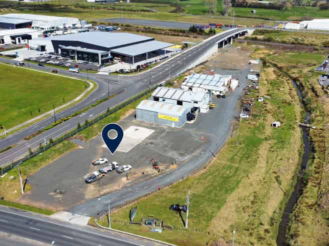 Flexible Yard Solutions in a High Profile Spot