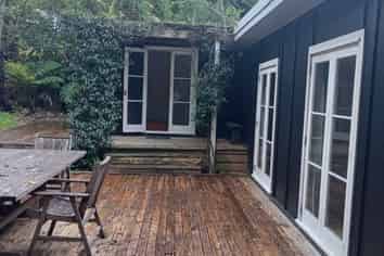 Auckland - Address withheld