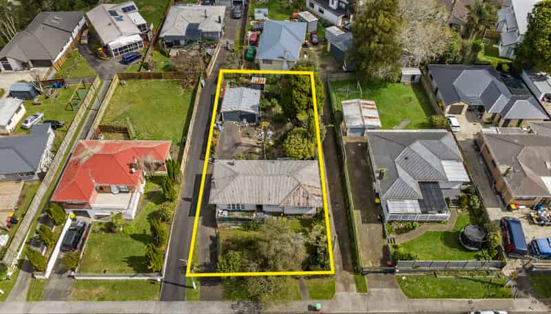 13 Thompson Terrace, Manurewa