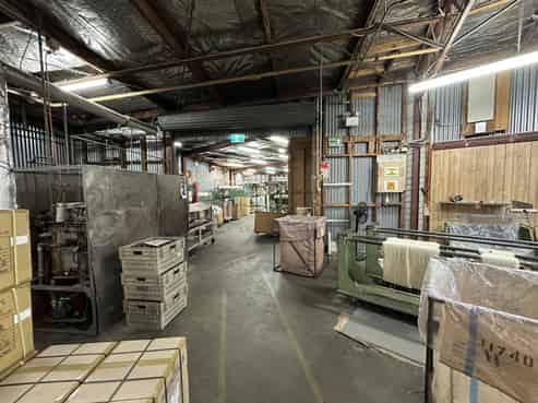 Flexible 2400sqm Onekawa warehousing