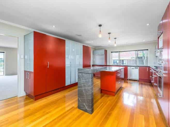 9A Pendene Place, Forrest Hill