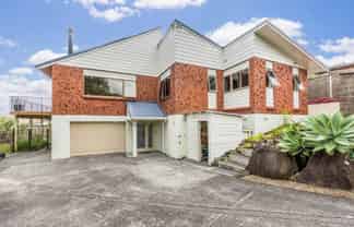 9A Pendene Place, Forrest Hill