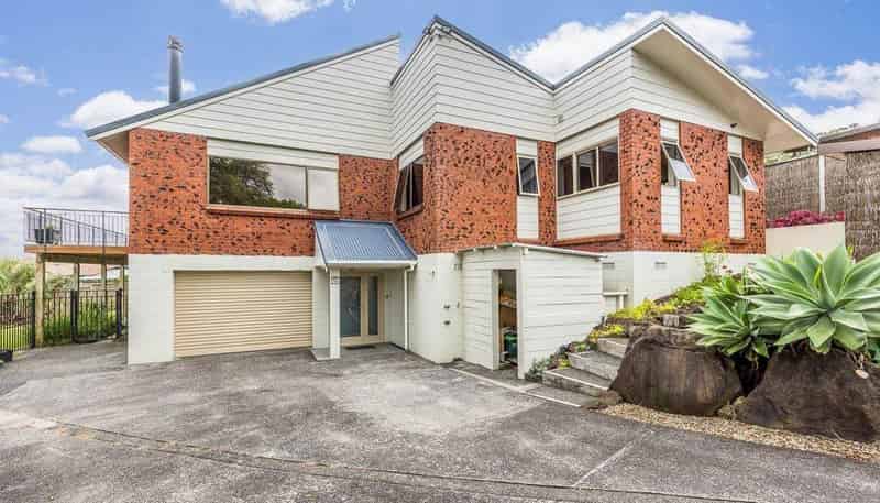 9A Pendene Place, Forrest Hill