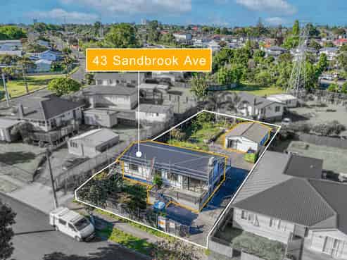43 Sandbrook Avenue, Otara