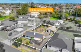 43 Sandbrook Avenue, Otara