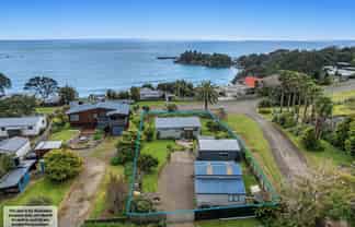 8366 State Highway 35, Waihau Bay