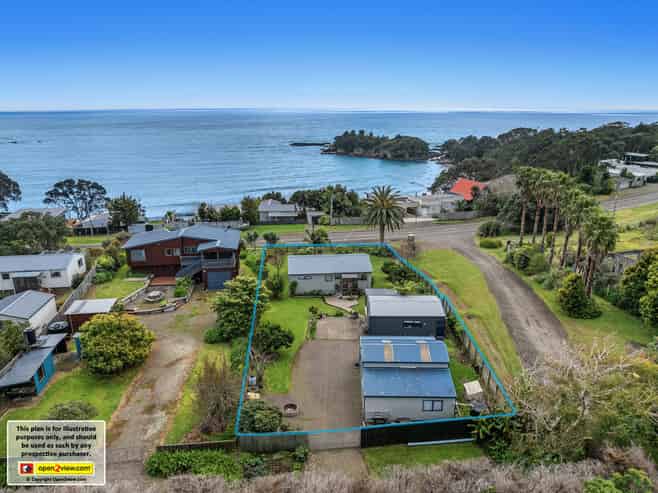 8366 State Highway 35, Waihau Bay