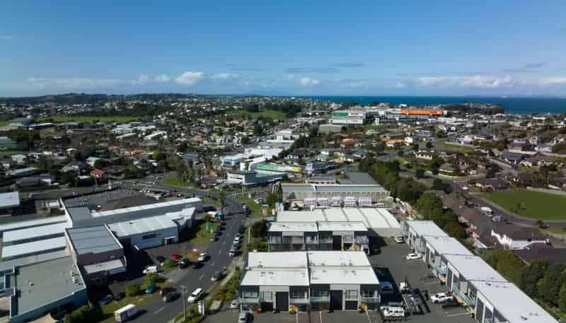 4/45 Karepiro Drive, Stanmore Bay