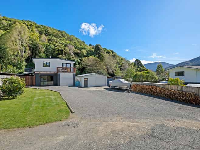 29 Belvue Bay Road, Havelock