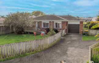 2/14 Leslie Place, Otara