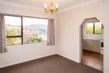 82 Mornington Road, Mornington