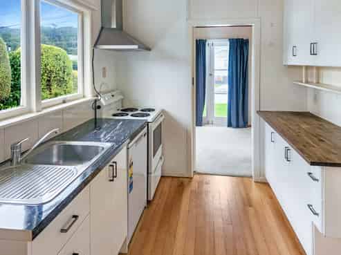 30 Karamu Crescent, Wainuiomata
