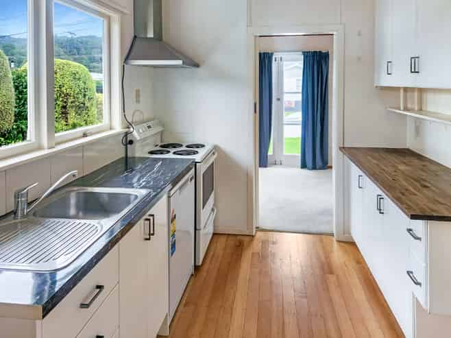 30 Karamu Crescent, Wainuiomata