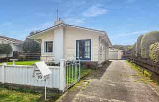 30 Karamu Crescent, Wainuiomata