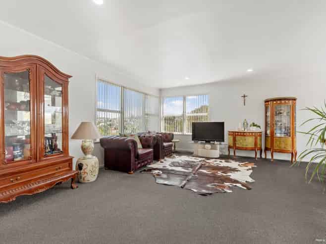 2/34B Sunnynook Road, Sunnynook