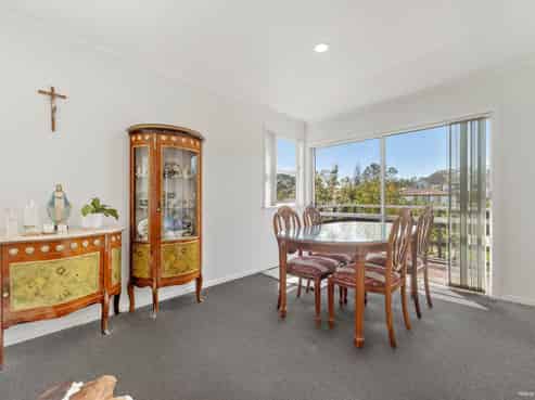 2/34B Sunnynook Road, Sunnynook
