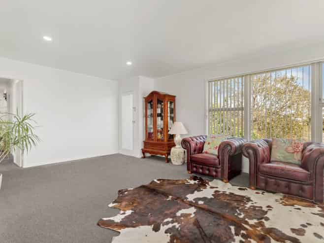 2/34B Sunnynook Road, Sunnynook