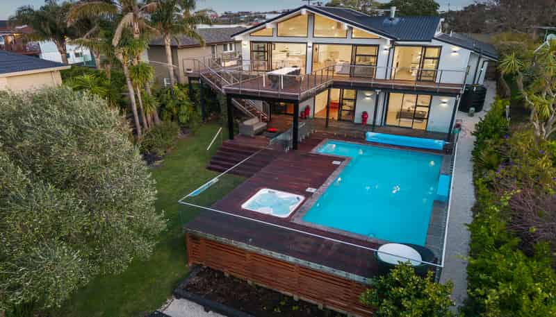 12 Hyde Road, Rothesay Bay