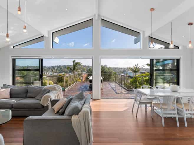 12 Hyde Road, Rothesay Bay
