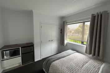 1E/23 Hibiscus Avenue, Hamilton Lake