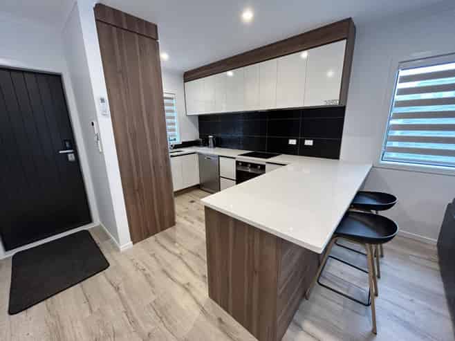 1E/23 Hibiscus Avenue, Hamilton Lake