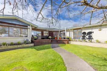 163 Porangahau Road, Waipukurau